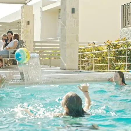Hotel Waterlily